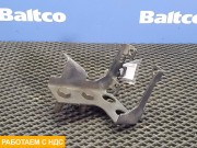 Кронштейн ускорительного клапана