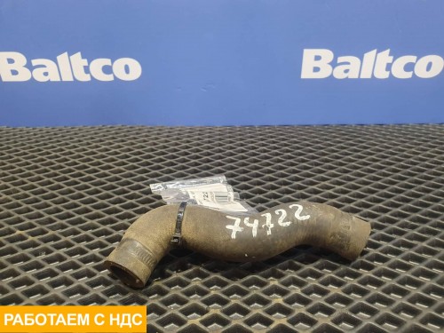 Патрубок отопителя